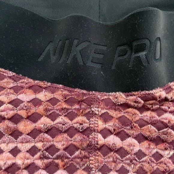 NWT Nike Women's Pro Hyperwarm Training Tights - Picture 4 of 6